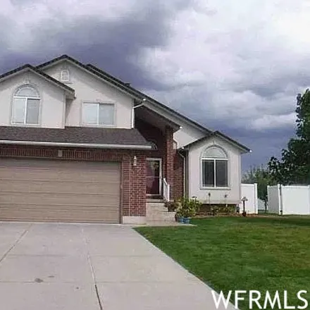 Buy this 5 bed house on 2350 West 2375 North in Clinton, UT 84015