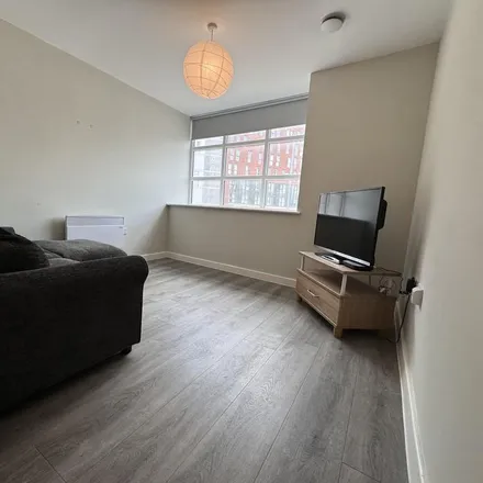 Image 2 - East Point, Richmond Street, Leeds, LS9 8BF, United Kingdom - Apartment for rent