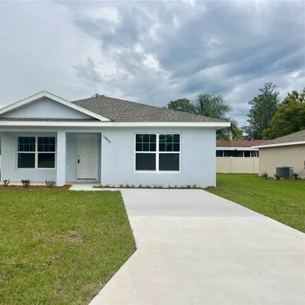 Buy this 3 bed house on unnamed road in Belleview, FL 34420