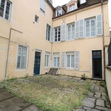 Image 1 - 18 Rue Odebert, 21000 Dijon, France - Apartment for rent