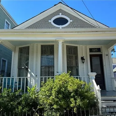 Image 1 - 125 South Genois Street, New Orleans, LA 70119, USA - House for sale