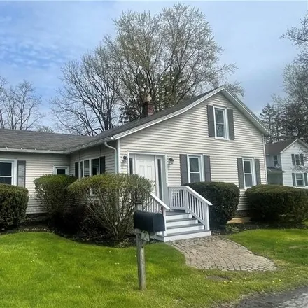 Rent this 3 bed house on 10 Mill Road in Mendon, NY 14506