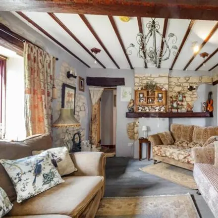 Image 6 - Laurel Cottage, Bath Road, Downend, GL6 0QL, United Kingdom - House for sale