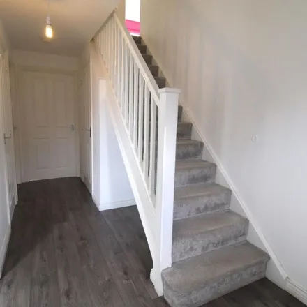 Rent this 4 bed apartment on 27 Woodhouses Avenue in Audenshaw, M34 5FX