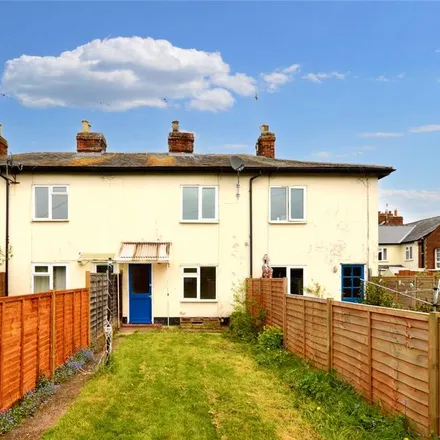 Rent this 2 bed townhouse on Ashdon Road in Saffron Walden, CB10 2AT