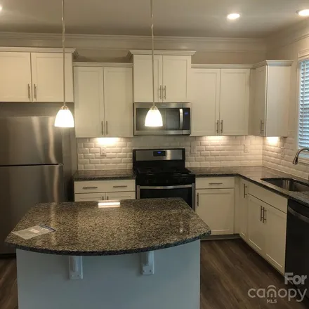 Rent this 3 bed apartment on Cambria Court in Lake Wylie, York County