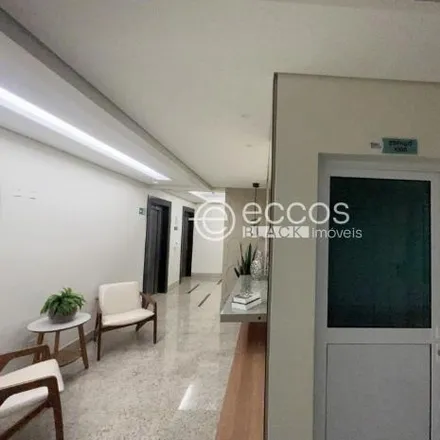 Buy this 3 bed apartment on Rua Juvenilia Ferreira in Segismundo Pereira, Uberlândia - MG