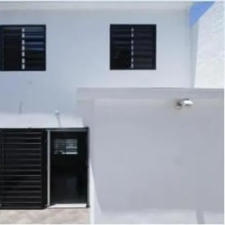 Buy this 3 bed house on Avenida Lago de Chapultepec 102 in 22550 Tijuana, BCN