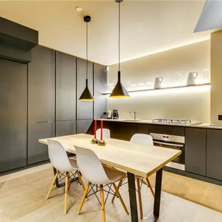 Rent this 1 bed room on 29 Pottery Lane in London, W11 4LY