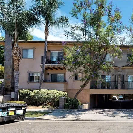 Buy this 2 bed townhouse on 14516 Margate Street in Los Angeles, CA 91411