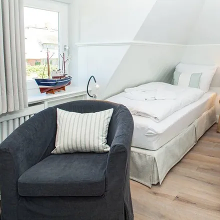 Rent this 2 bed duplex on List(Sylt) in Mövengrund, Listlandstraße
