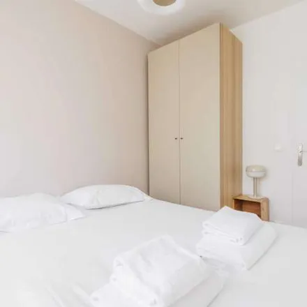 Rent this 2 bed apartment on France Mutuelle in Rue du Point du Jour, 92100 Boulogne-Billancourt