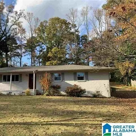 Rent this 3 bed house on 1930 Post Oak Road in Southridge, Vestavia Hills