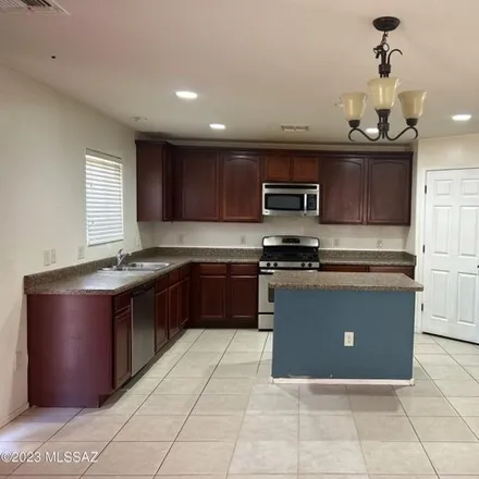 Image 6 - 6572 West Beecher Falls Way, Valencia West, Pima County, AZ 85757, USA - House for sale