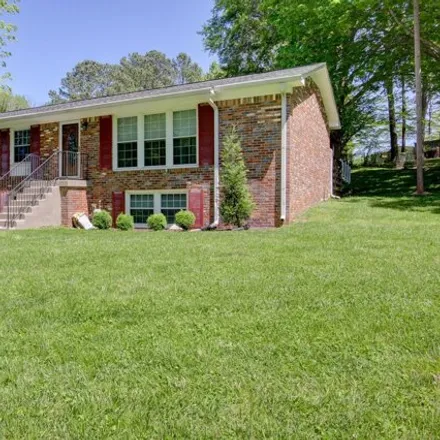 Buy this 3 bed house on 1283 Slayden Circle in Hillwood, Clarksville