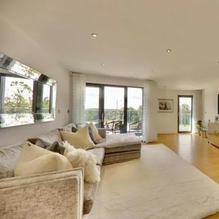 Rent this 2 bed room on Landmark House in Chigwell Lane, Loughton