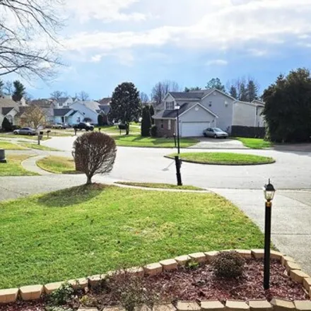 Image 2 - 4316 Arwine Court, Worthington Hills, Jefferson County, KY 40245, USA - House for sale