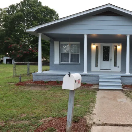 Buy this 4 bed house on 306 Southern Street in Jackson, TN 38301