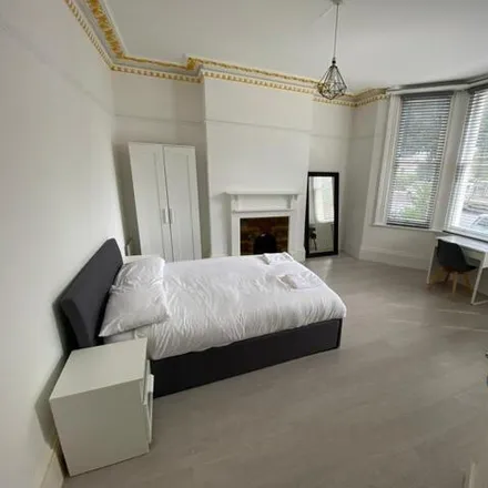 Rent this 1 bed apartment on Optimum Plumbing & Heating Ltd in Goldstone Villas, Hove