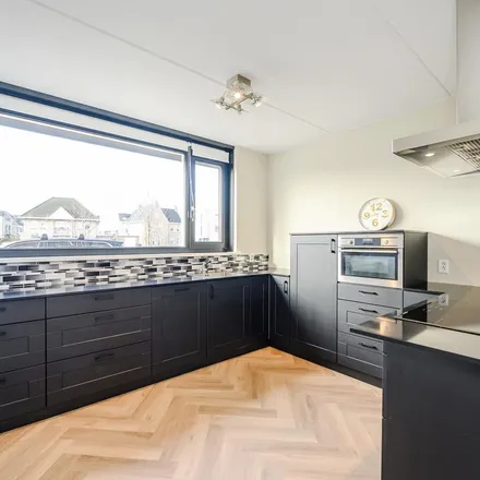 Rent this 4 bed apartment on Saturnussingel 218 in 1363 RG Almere, Netherlands