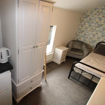 Rent this 1 bed room on Casey Lane in Waterloo Street, Burton-on-Trent