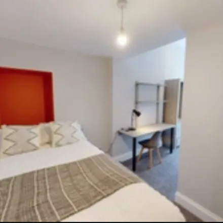 Rent this 6 bed apartment on Horts in 49-50 Broad Street, Bristol