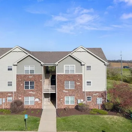 Buy this 2 bed condo on 1313 Piedmont Circle in Saint Peters, MO 63304