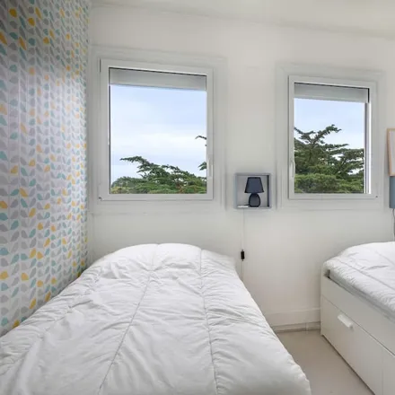Rent this 2 bed apartment on 44510 Le Pouliguen