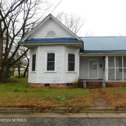Buy this 2 bed house on 111 Reddick Street in Williamston, NC 27892