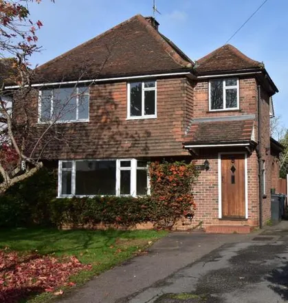Rent this 3 bed house on Westfield Road in Hertford, SG14 3DL