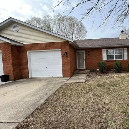 Rent this 2 bed house on 110 Twin Oaks Drive in Shiloh, IL 62221