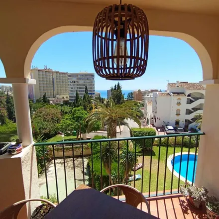 Image 7 - Residencial Vistamar, Calle Los Helechos, 29640 Fuengirola, Spain - Apartment for rent