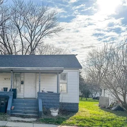 Buy this 2 bed house on 419 Helvetia Street in Greenville, IL 62246