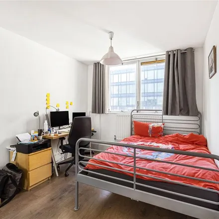 Image 8 - Upper Ground, Bankside, London, SE1 9NZ, United Kingdom - Apartment for rent