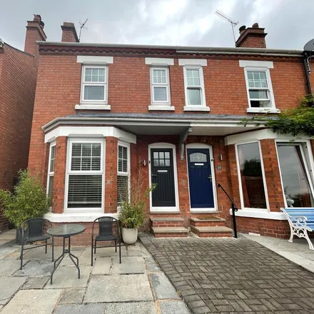 Rent this 3 bed house on Diglis Parade in Worcester, WR1 2AJ