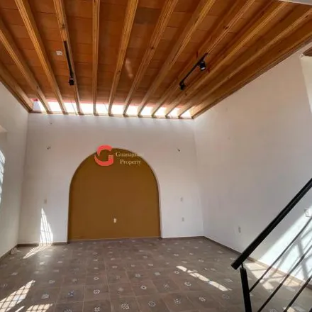 Rent this 2 bed house on Túnel de los Angeles in Cerro De San Miguel, 36089 Guanajuato