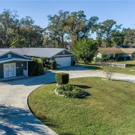 Buy this 5 bed house on 5004 Southeast 7th Place in Marion County, FL 34471