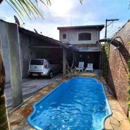 Buy this 2 bed house on Rua Tatsuta Yamane in Alvinópolis II, Atibaia - SP
