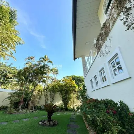 Buy this 5 bed house on Rua Ministro Lafaiete de Andrade 439 in Barra da Tijuca, Rio de Janeiro - RJ