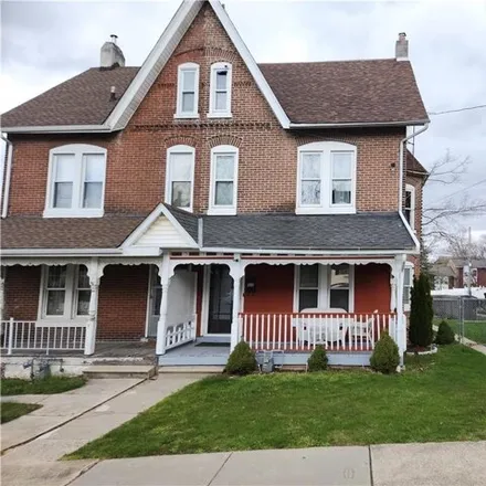 Buy this 5 bed house on East Rye Street in Allentown, PA 18103