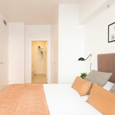 Image 7 - Passatge de Saladrigas, 2, 08005 Barcelona, Spain - Apartment for rent