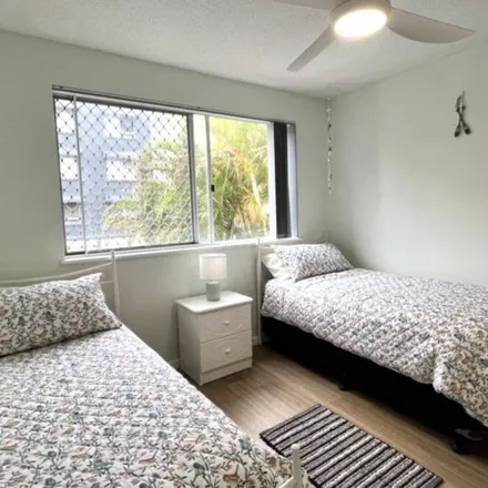 Rent this 2 bed house on Kings Beach QLD 4551