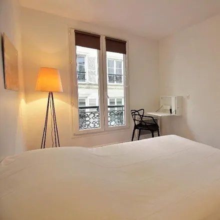 Image 5 - 22 Rue Cadet, 75009 Paris, France - Apartment for rent