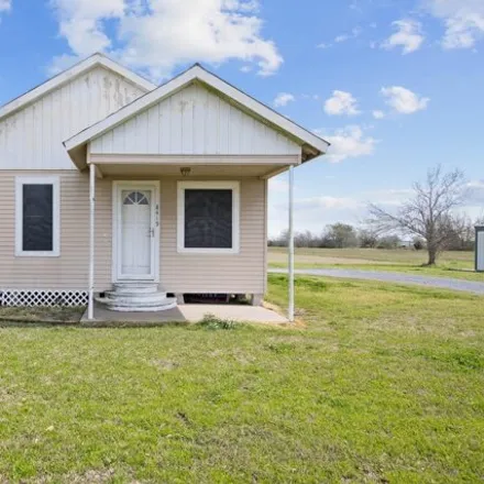 Buy this 2 bed house on 8461 Old State Route 697 in Vermilion Parish, LA 70548