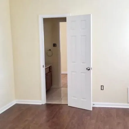 Image 3 - 1130 Glacier Avenue, Coral Hills, Prince George's County, MD 20743, USA - Apartment for rent