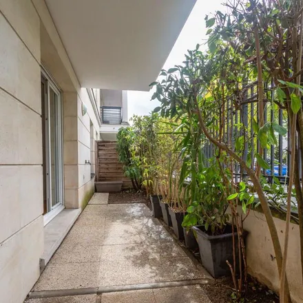 Image 9 - 22 Avenue Charles de Gaulle, 92350 Le Plessis-Robinson, France - Apartment for rent