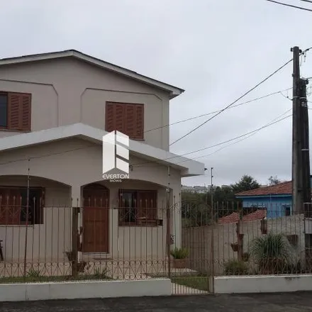 Buy this 5 bed house on Rua José de Souza Lima 210 in São José, Santa Maria - RS