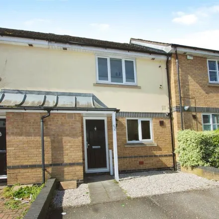 Rent this 3 bed townhouse on Station Avenue in Wickford, SS11 7AS