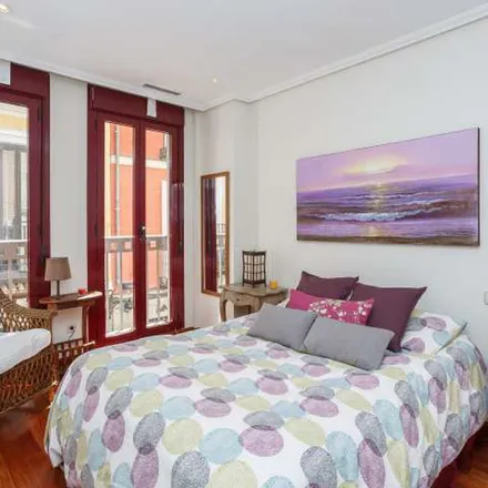 Image 5 - Carrera de San Jerónimo, 9, 28014 Madrid, Spain - Apartment for rent