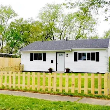 Buy this 3 bed house on 3189 Huntington Drive in Columbus, OH 43207